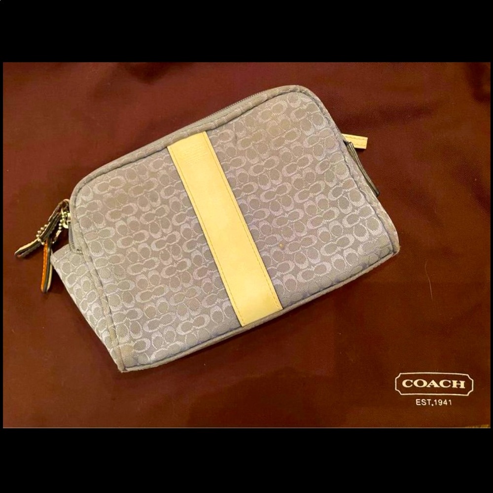 Coach Travel Case